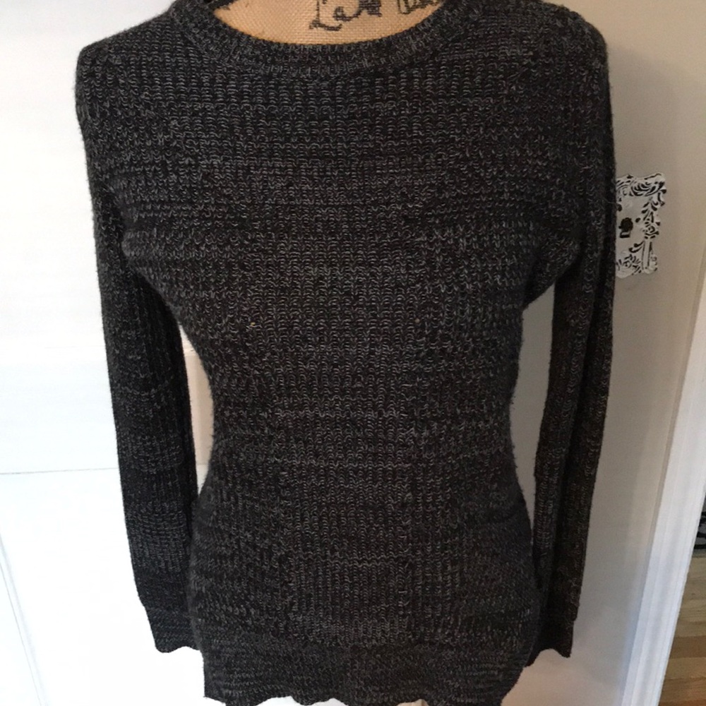 Mossimo sweater🌟